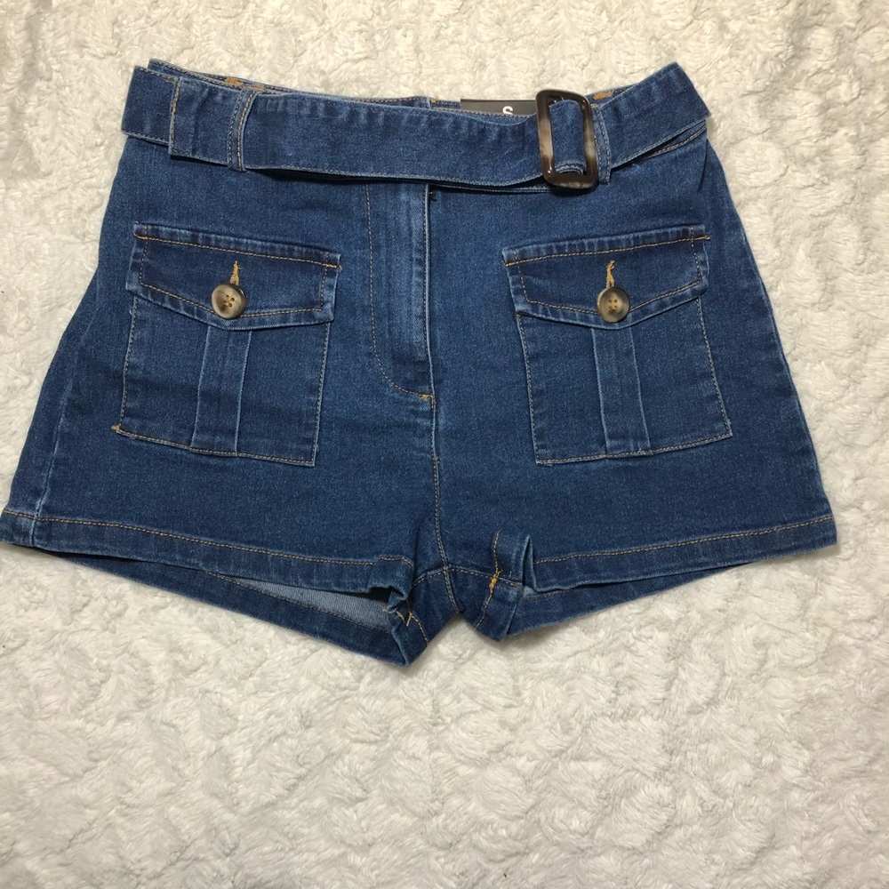 NWT Fashion Nova Belted Shorts